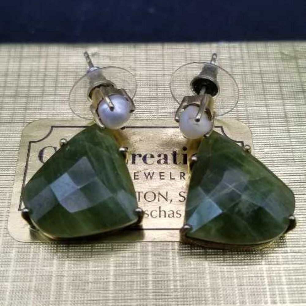 Emerald Rush Gem Earrings E0149 - image 3